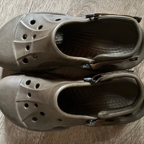 Crocs - Picture 1 of 3